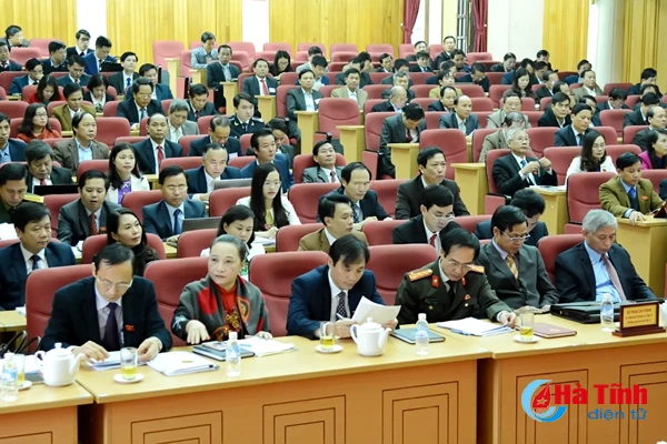 chu tich ubnd tinh lam ro nhung van de dai bieu cu tri quan tam