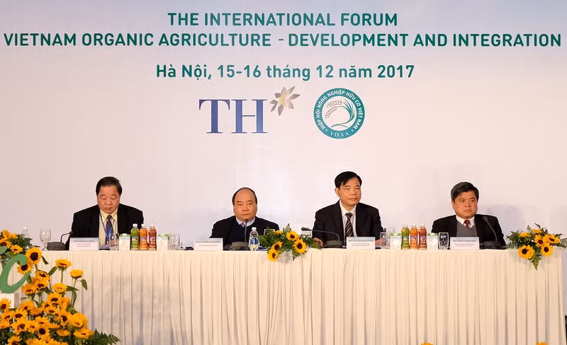 Ảnh: VGP/Quang Hiếu thu tuong keu goi phat trien nong nghiep huu co