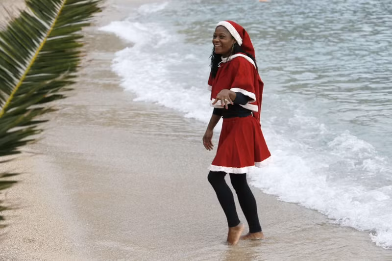 ve dep de thuong nong bong va ca tinh cua cac ba gia noel khap the gioi