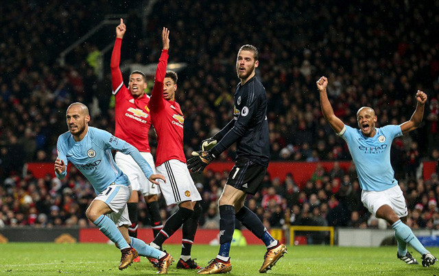 lukaku lien tiep tang qua man city m u tieu tan mong vo dich