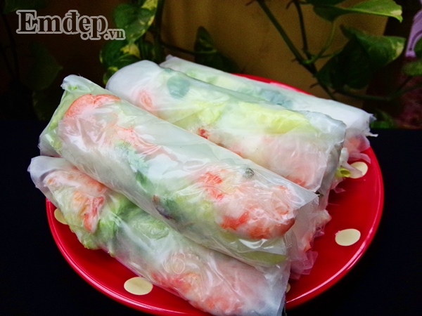 nem cuon tom ngon mieng doi vi bua com cuoi tuan