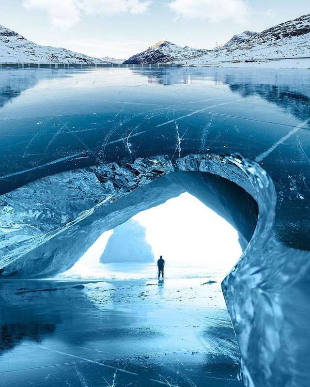 nhung khoanh khac sieu thuc tuong chung chi thay o trong mo