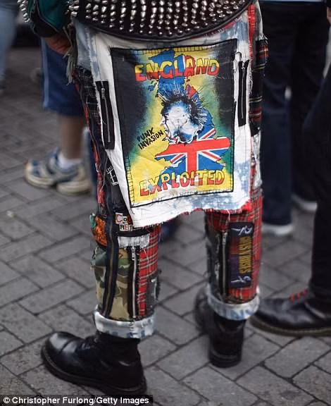 nhung trang phuc sac so tren the gioi