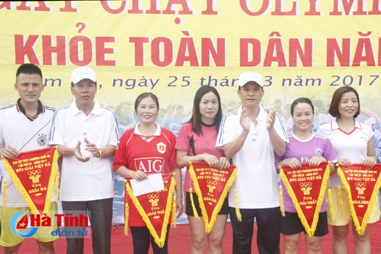 hon 1 000 nguoi chay olympic vi suc khoe nhan dan
