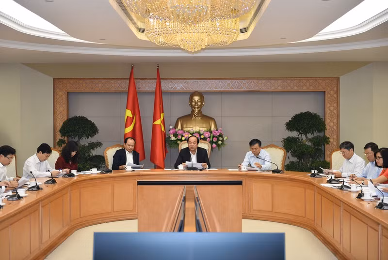 thu tuong yeu cau cong khai nhung bo it quan tam den the che