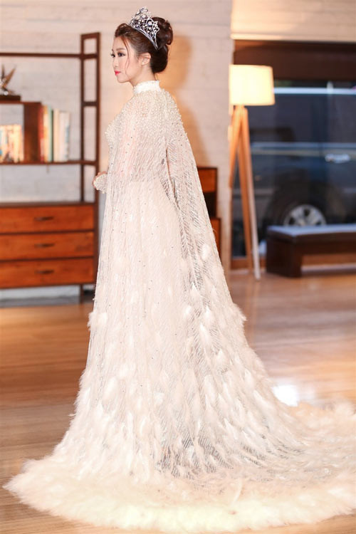 my nhan viet mac dep nhat tuan