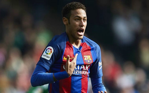 chan barca neymar quay sang to tinh voi mu