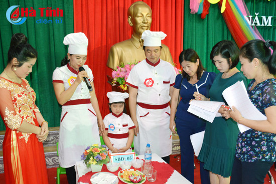 gia dinh va dinh duong tre tho