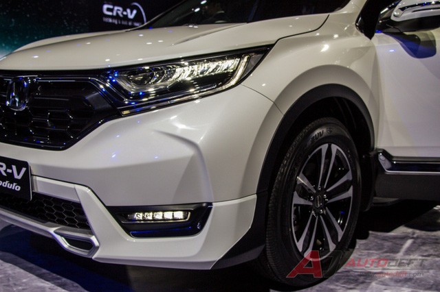 honda cr v 7 cho chinh thuc ra mat dong nam a gia tu 917 trieu
