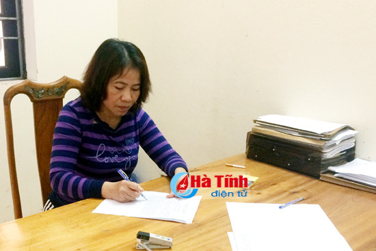 ha tinh pha duong day lo de khung bat 10 doi tuong thu gan 100 trieu dong