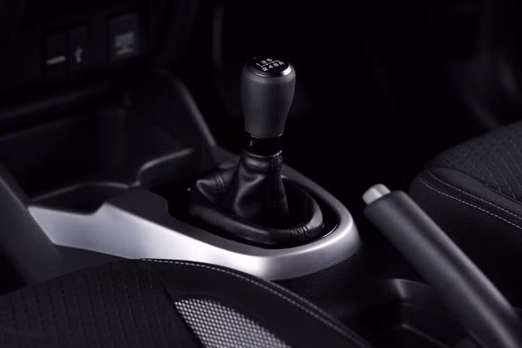 dau hyundai i20 honda wr v chot gia chi tu 270 trieu