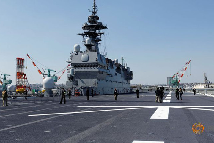 can canh tau san bay truc thang kaga ma nhat vua dua vao hoat dong