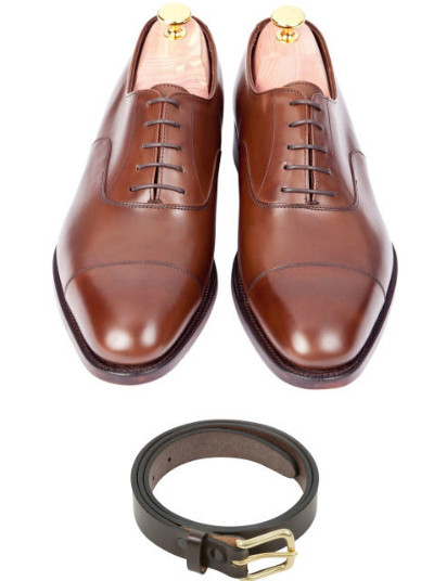 6 mon trang phuc dan ong nao cung nen co