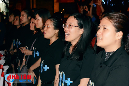 nguoi dan ha tinh cung tat den bat tuong lai