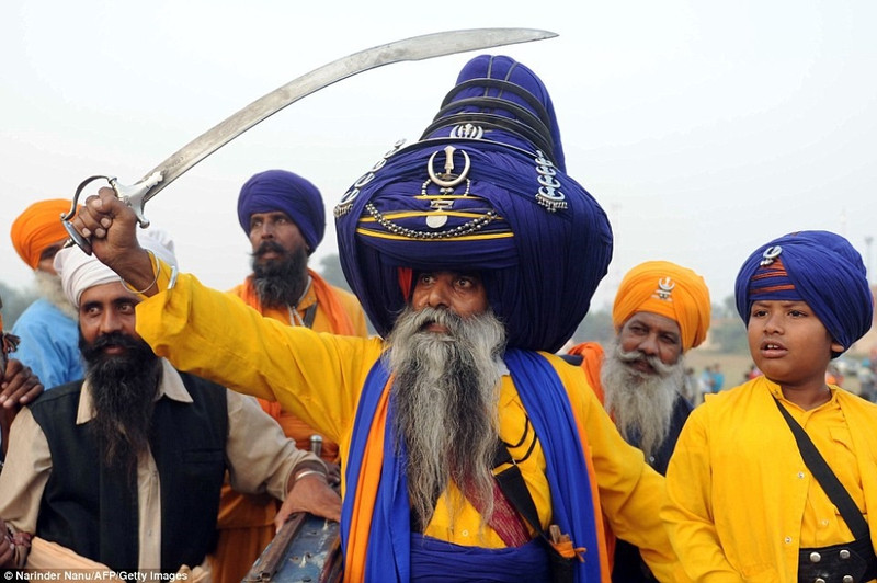 nhung trang phuc sac so tren the gioi