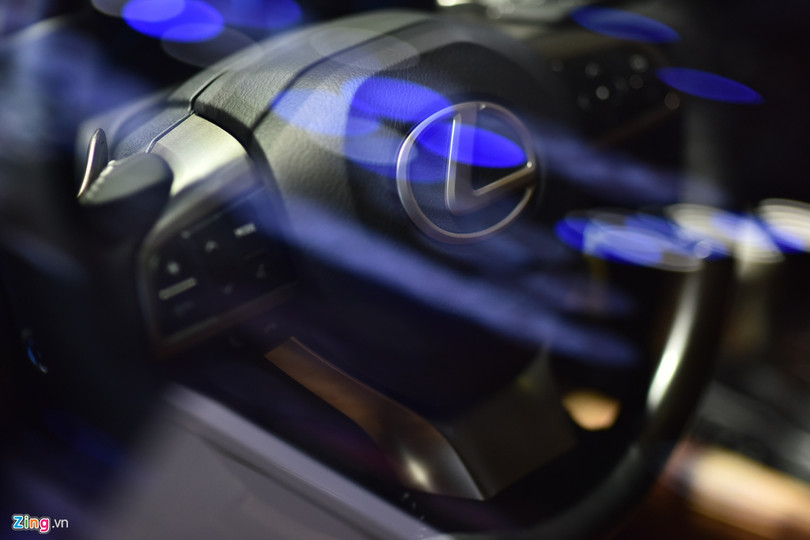 Chi tiết Lexus RX 450h bản nâng cấp tại Việt Nam