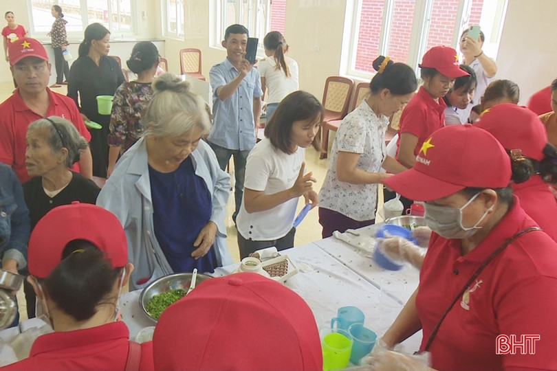 Hơn 600 suất cháo miễn phí đến với bệnh nhân điều trị tại BVĐK Hà Tĩnh