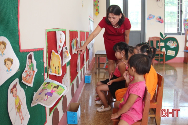 Can Lộc tổ chức thi tuyển 49 giáo viên mầm non, tiểu học