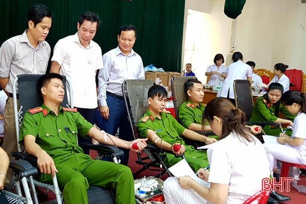 Ngày hội Hiến máu đợt 2 ở Thạch Hà thu về 224 đơn vị máu