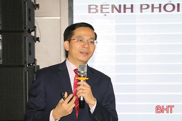 Bác sỹ Hà Tĩnh học các chuyên gia hàng đầu Việt Nam về điều trị hen - bệnh phổi tắc nghẽn mãn tính