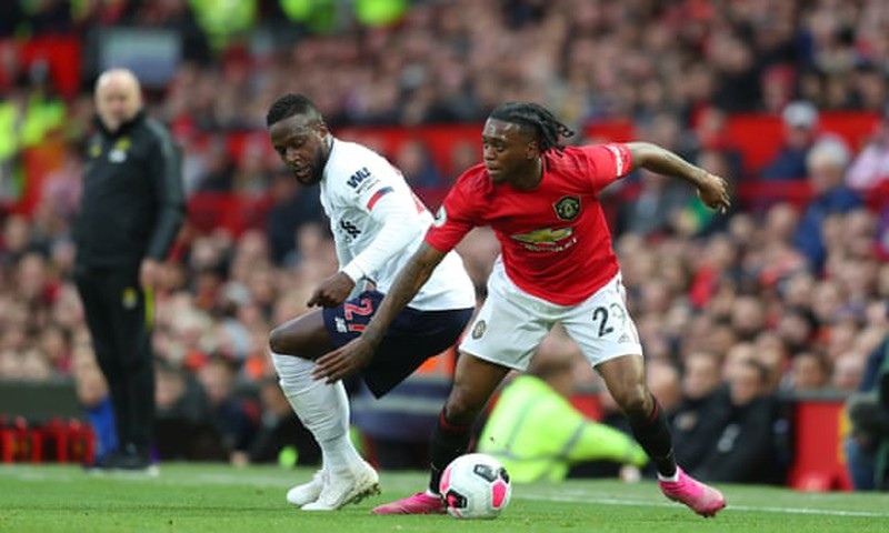 VAR giúp MU chặn đứng chuỗi trận toàn thắng của Liverpool
