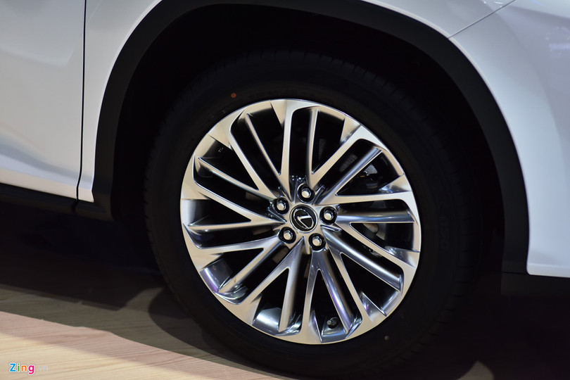 Chi tiết Lexus RX 450h bản nâng cấp tại Việt Nam