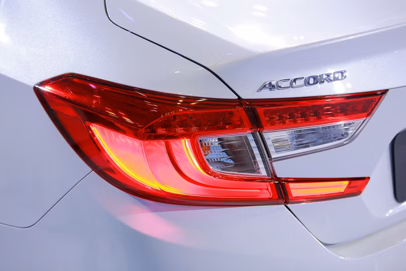 Honda Accord 2019 giá từ 1,319 tỷ đồng