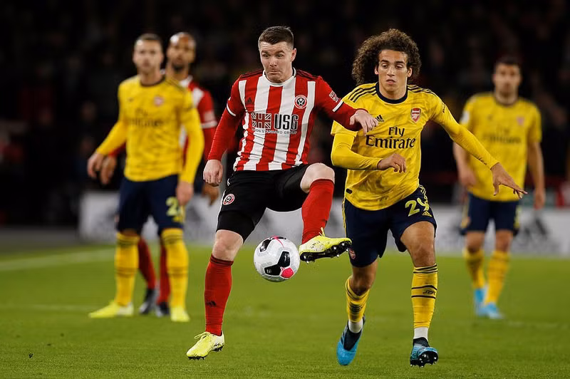 Thua sốc đội mới lên hạng, Arsenal văng khỏi tốp 4