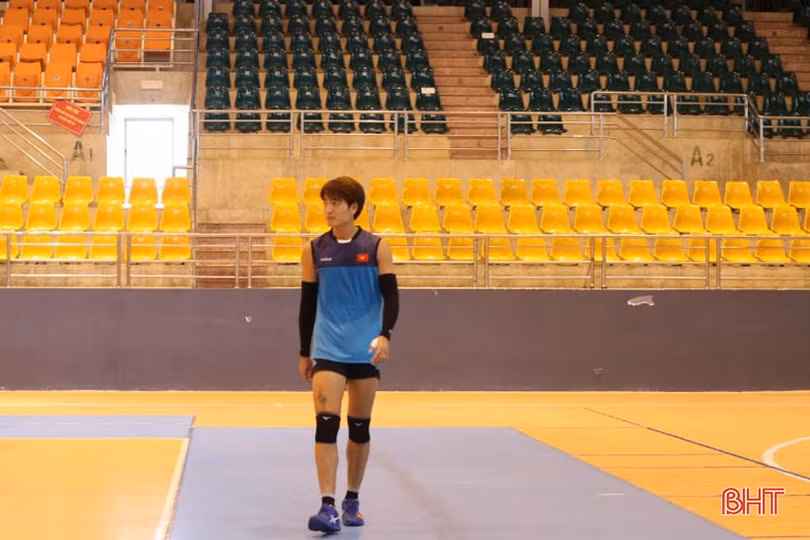 Đội tuyển bóng chuyền nam Việt Nam tập huấn tại Hà Tĩnh đến ngày 31/10