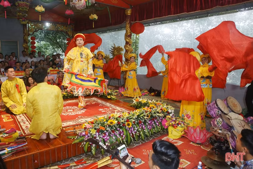 30 thanh đồng, cung văn cả nước tham gia Liên hoan Thực hành tín ngưỡng thờ Mẫu tại Hà Tĩnh