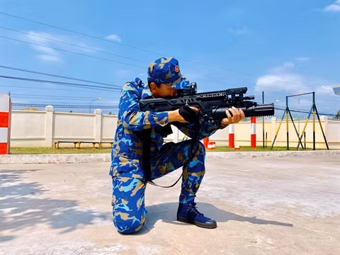 Việt Nam trang bị súng phóng lựu kẹp nòng mới cho GTAR-21