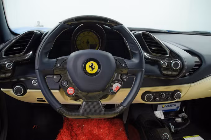 Ferrari 488 Spider đầu tiên tại Việt Nam - “ngựa chứng” một thời