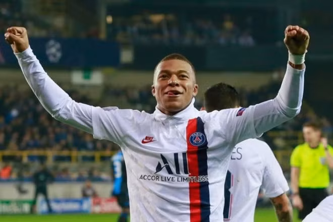 Mbappe xô đổ kỷ lục của Messi ở Champions League