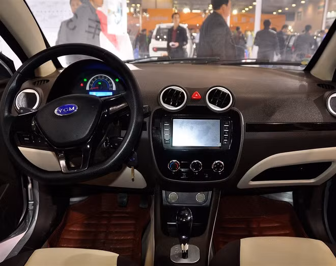 Loạt ô tô Trung Quốc mới cóng rẻ như xe máy Việt Nam, có mẫu giá chỉ bằng tiền mua iPhone 11 - 10
