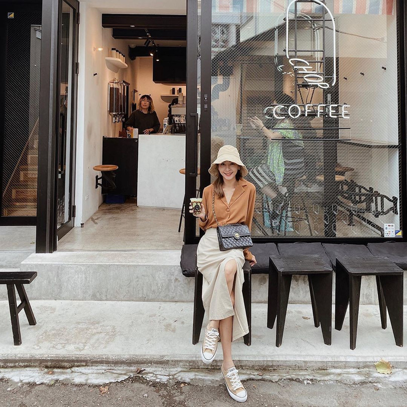 5 mẫu áo sơ mi đang chiếm sóng Thu 2019, mau tậu gấp để 