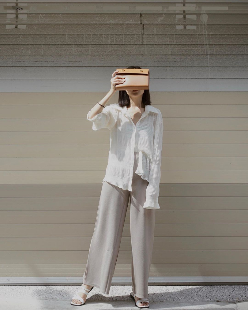 5 mẫu áo sơ mi đang chiếm sóng Thu 2019, mau tậu gấp để 