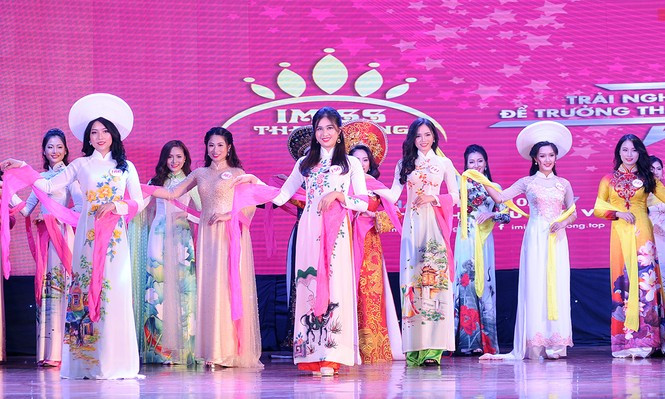 nu sinh ha tinh toa sang tro thanh hoa khoi imiss thang long 2017