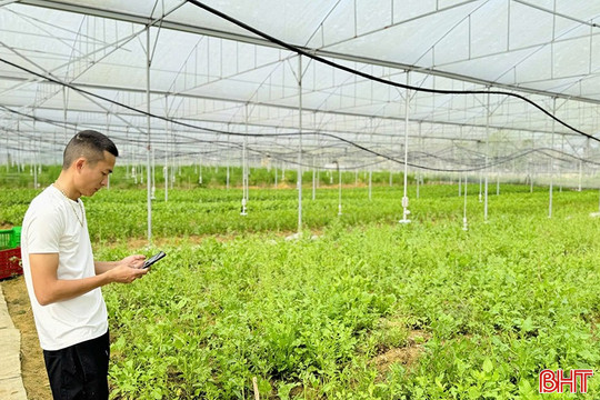 Công nghệ số – "Chìa khóa" nâng tầm sản xuất, kinh doanh