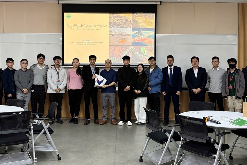 ts-nguyen-duy-duy-cung-cac-nha-khoa-hoc-oan-csiro-tai-dai-hoc-vinuniversity.jpg