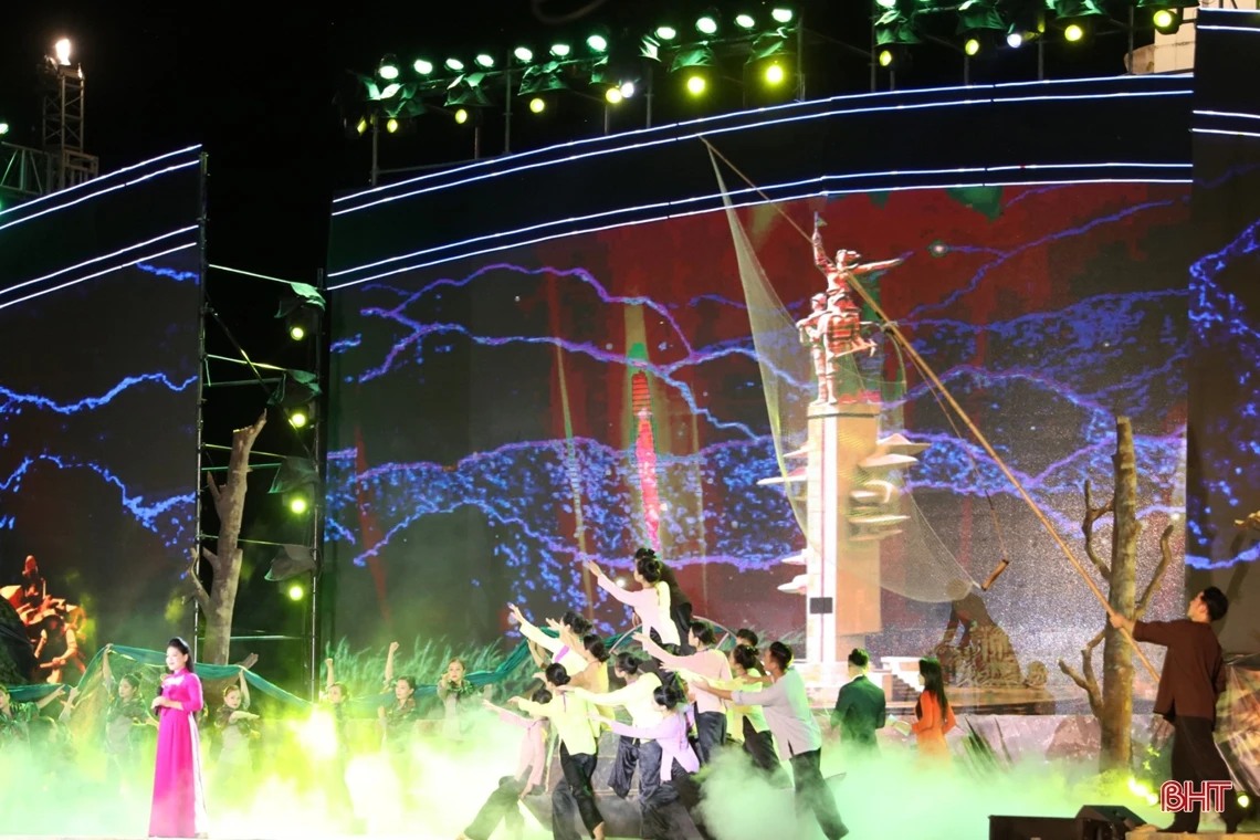 Lắng đọng chương trình nghệ thuật “Cõi thiêng Đồng Lộc”