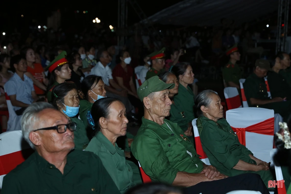 Lắng đọng chương trình nghệ thuật “Cõi thiêng Đồng Lộc”