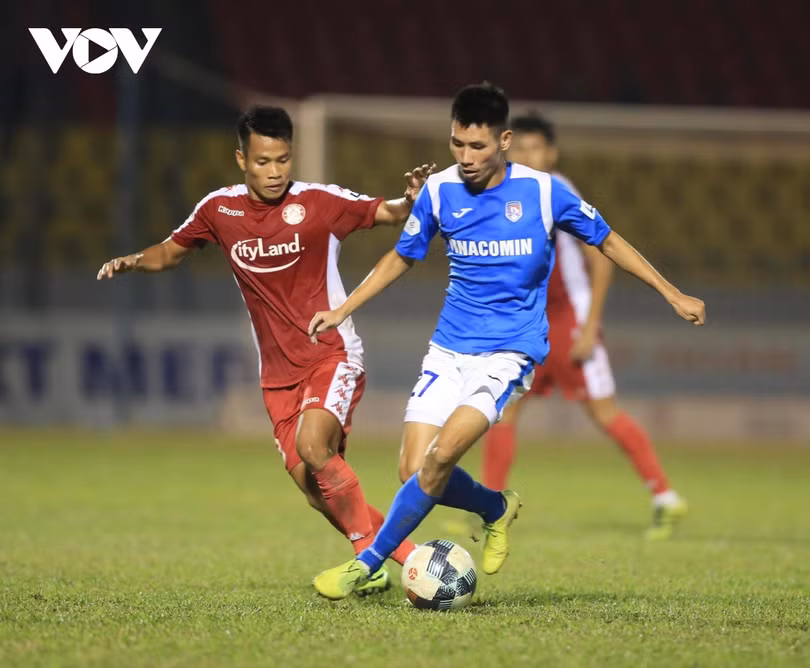 5 điểm nhấn vòng 4 giai đoạn II V.League 2020: HAGL lại thua, Hà Nội FC chờ “đại chiến” Viettel
