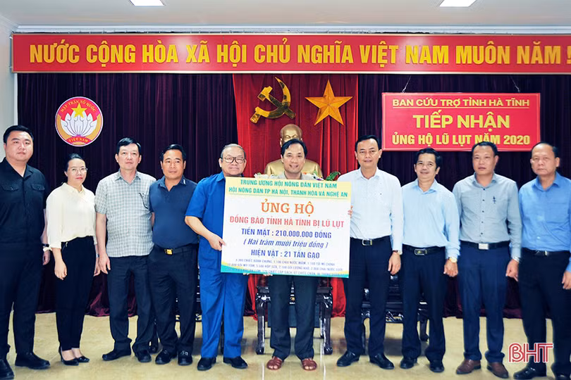 Hơn 85 tỷ đồng ủng hộ đồng bào Hà Tĩnh bị ảnh hưởng lũ lụt