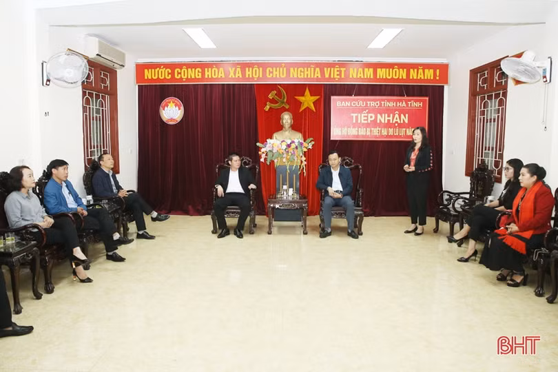 Kiều bào tại Đức chung tay ủng hộ người dân Hà Tĩnh bị ảnh hưởng bởi lũ lụt