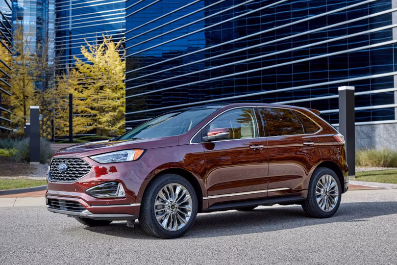 Ford Edge 2021 nâng cấp công nghệ, cạnh tranh Kia Sorento