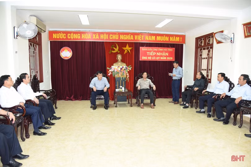 Hơn 85 tỷ đồng ủng hộ đồng bào Hà Tĩnh bị ảnh hưởng lũ lụt