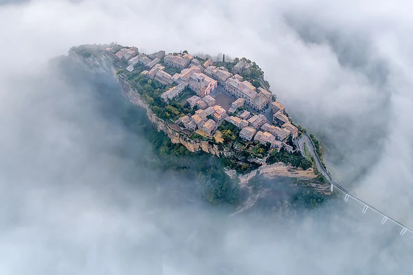 Kiến trúc độc đáo của 10 khách sạn đẹp nhất thế giới 