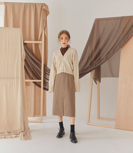 Phối áo dệt kim đi làm hoàn hảo cho phái đẹp