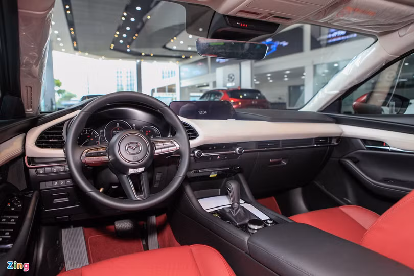 Chi tiết Mazda 3 phiên bản kỷ niệm 100 năm tại Việt Nam