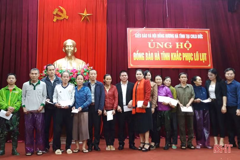 Kiều bào tại Đức chung tay ủng hộ người dân Hà Tĩnh bị ảnh hưởng bởi lũ lụt